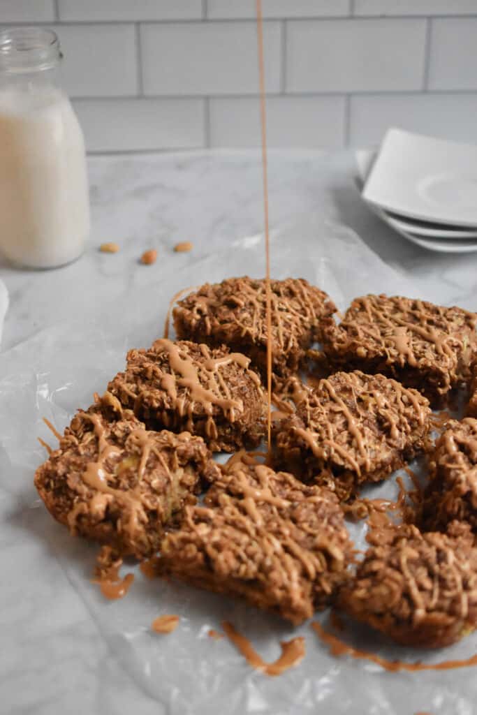 Peanut Butter Drizzle on Peanut Butter Banana Oat Bars