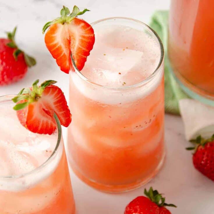 Image for Strawberry Agua Fresca (Agua de Fresa) - Elise Tries To Cook