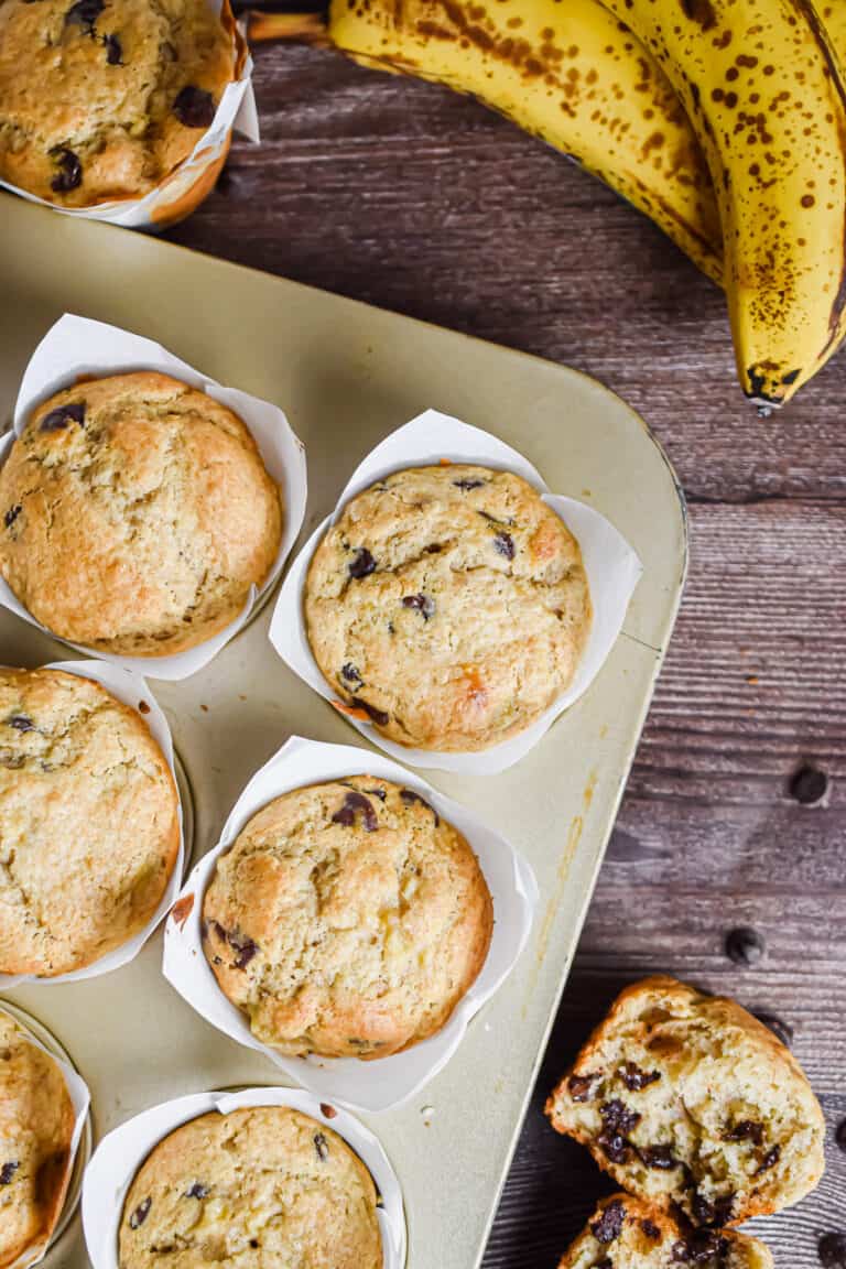 Six muffins are in a muffin tin