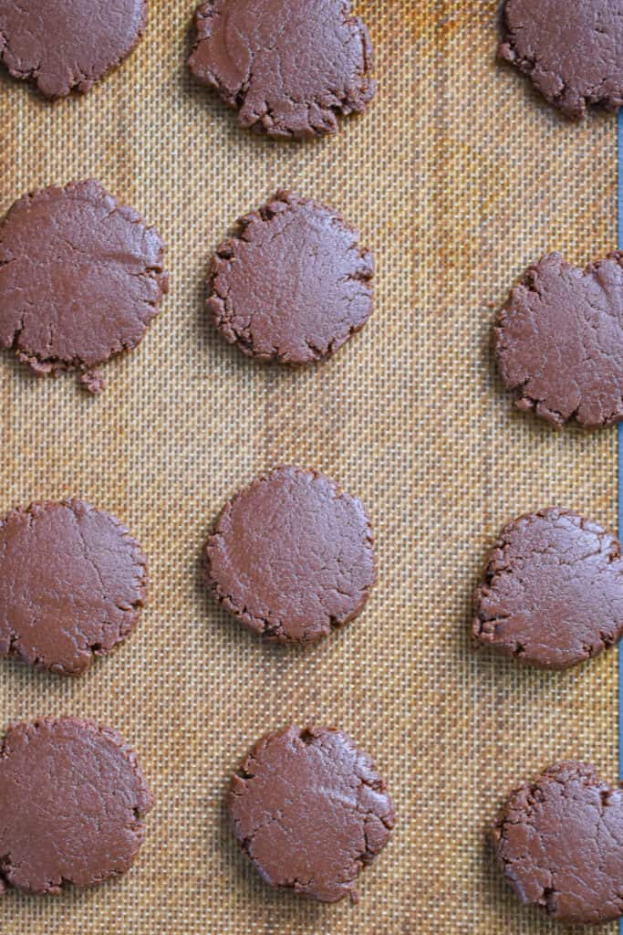 Easy 3-Ingredient Nutella Cookies - Lynn's Way of Life