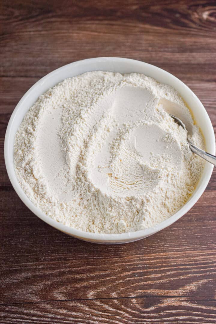 Homemade Bisquick (Only 5 Ingredients!) - Lynn's Way of Life